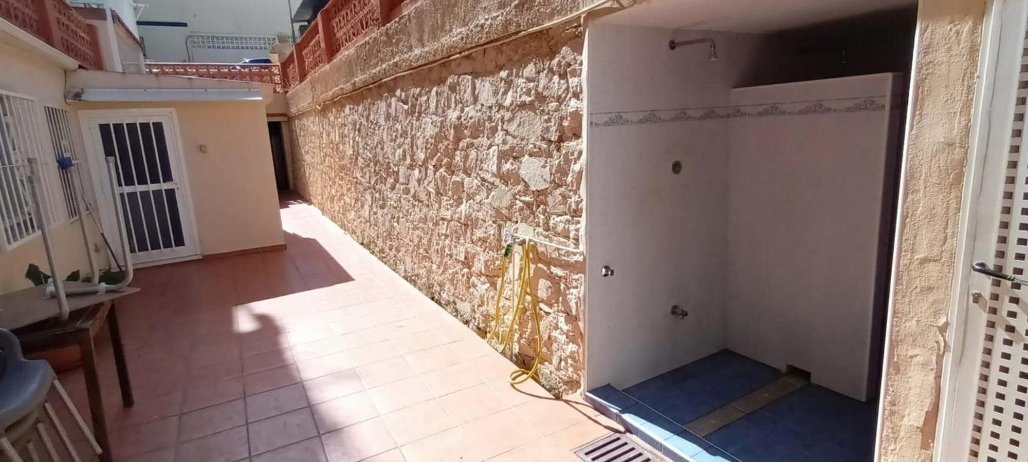 Luxe Infront Of The Brtachen Apartment Benidorm